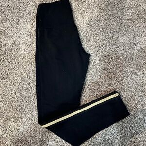 VINTAGE RUDY RIBBON BLACK LEGGING WITH GOLD SIDE STRIPE